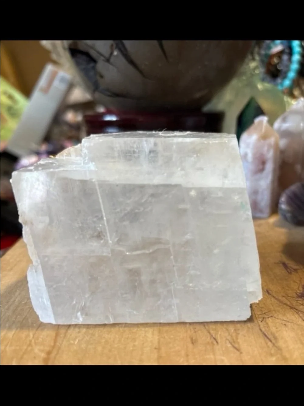 Optical Calcite Freeform HQ with Rainbows